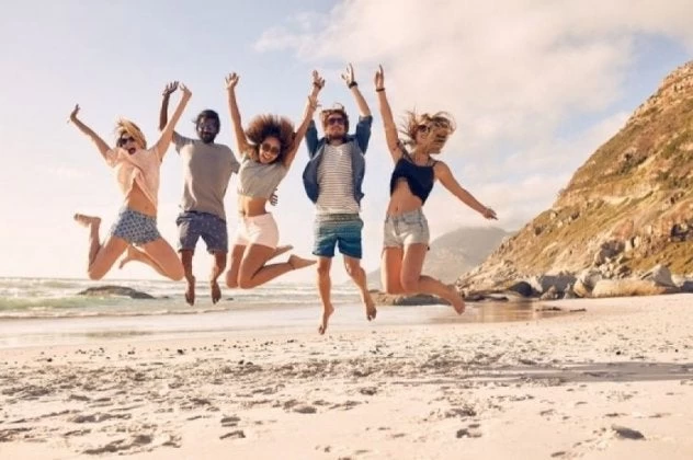 Πώς με αυτές τις 7 φράσεις μπορείς να γίνεις αμέσως πιο συμπαθής στους γύρω σου